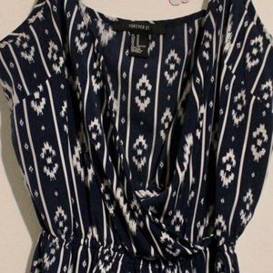 CUTE FOREVER 21 LIGHT DRESS